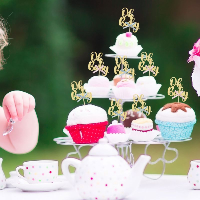 Gold cake toppers
