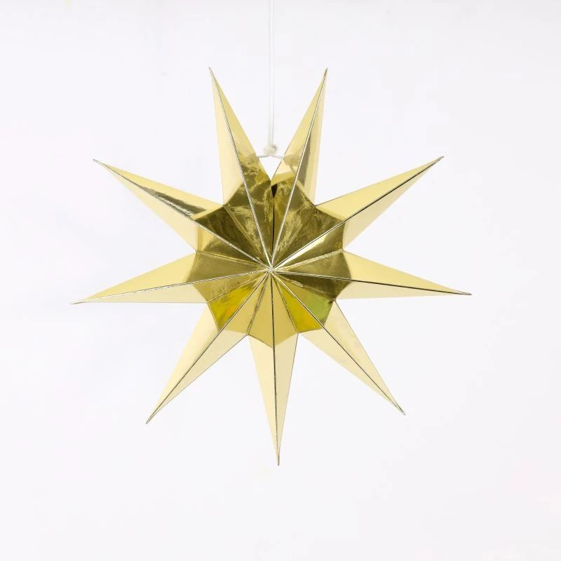 gold 9 pointed paper stars