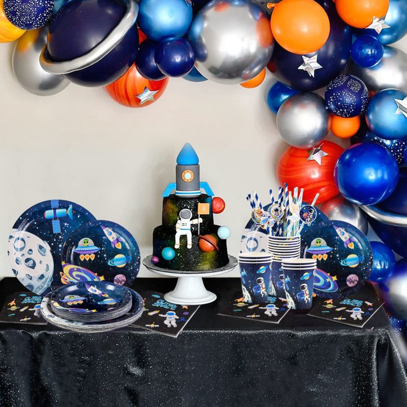 star party decorations plates