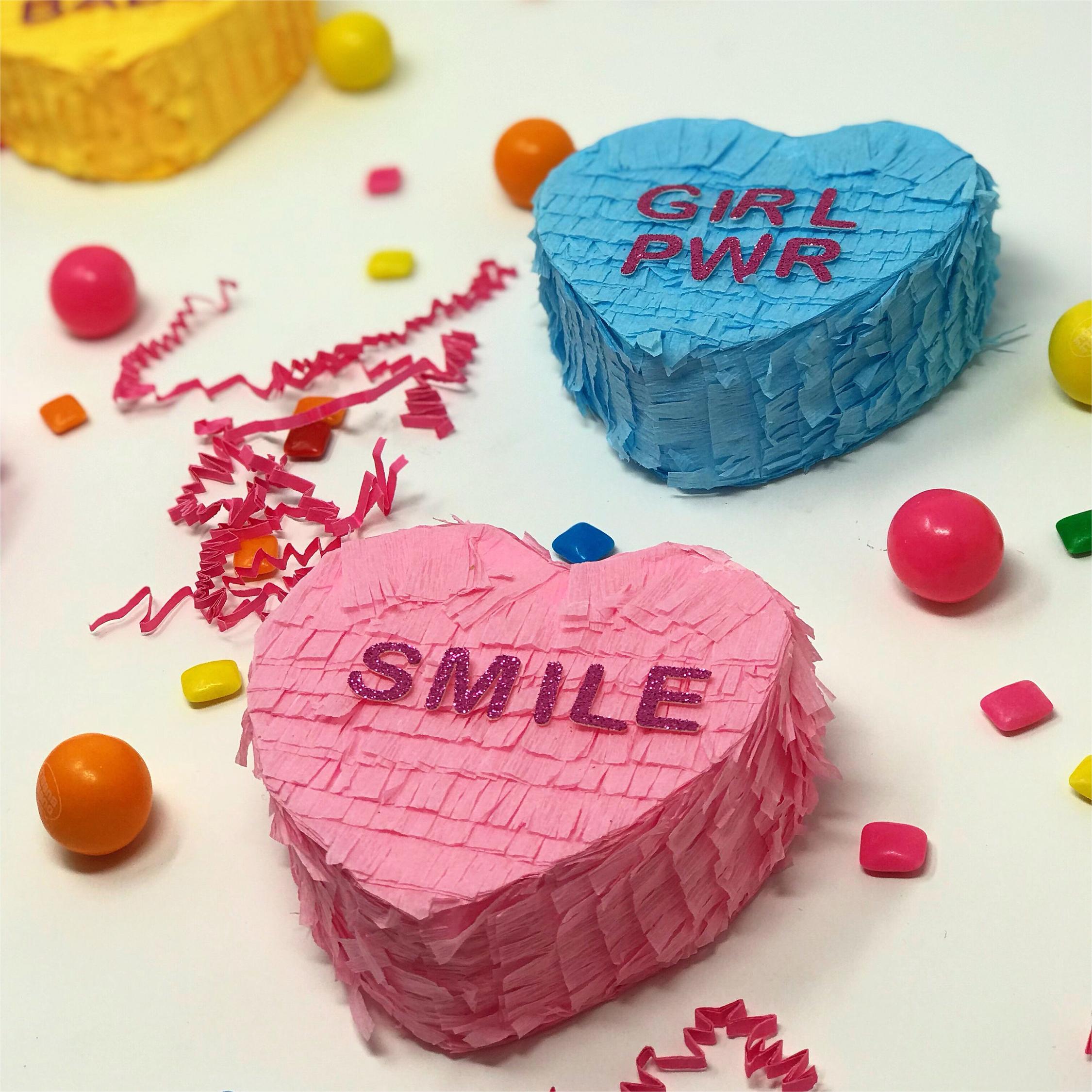 Personalized Gift Mini PiñatasPersonalized Gift Mini Piñatas