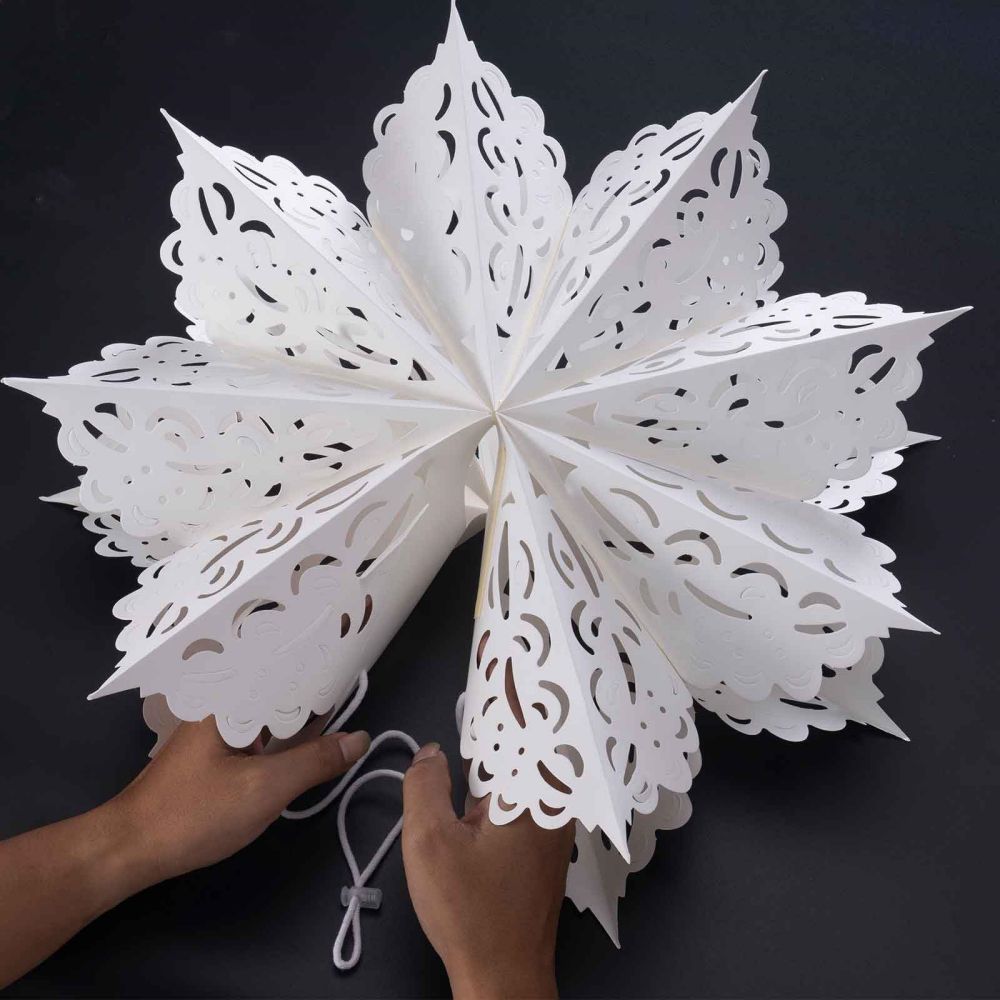 Whit e Hollow out Star Paper 5