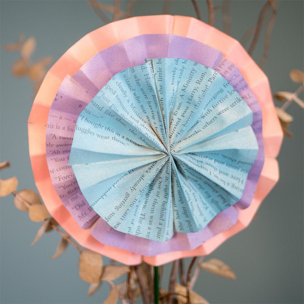 Colorful Book Page Flower Pinwheel Vase Paper Crafts