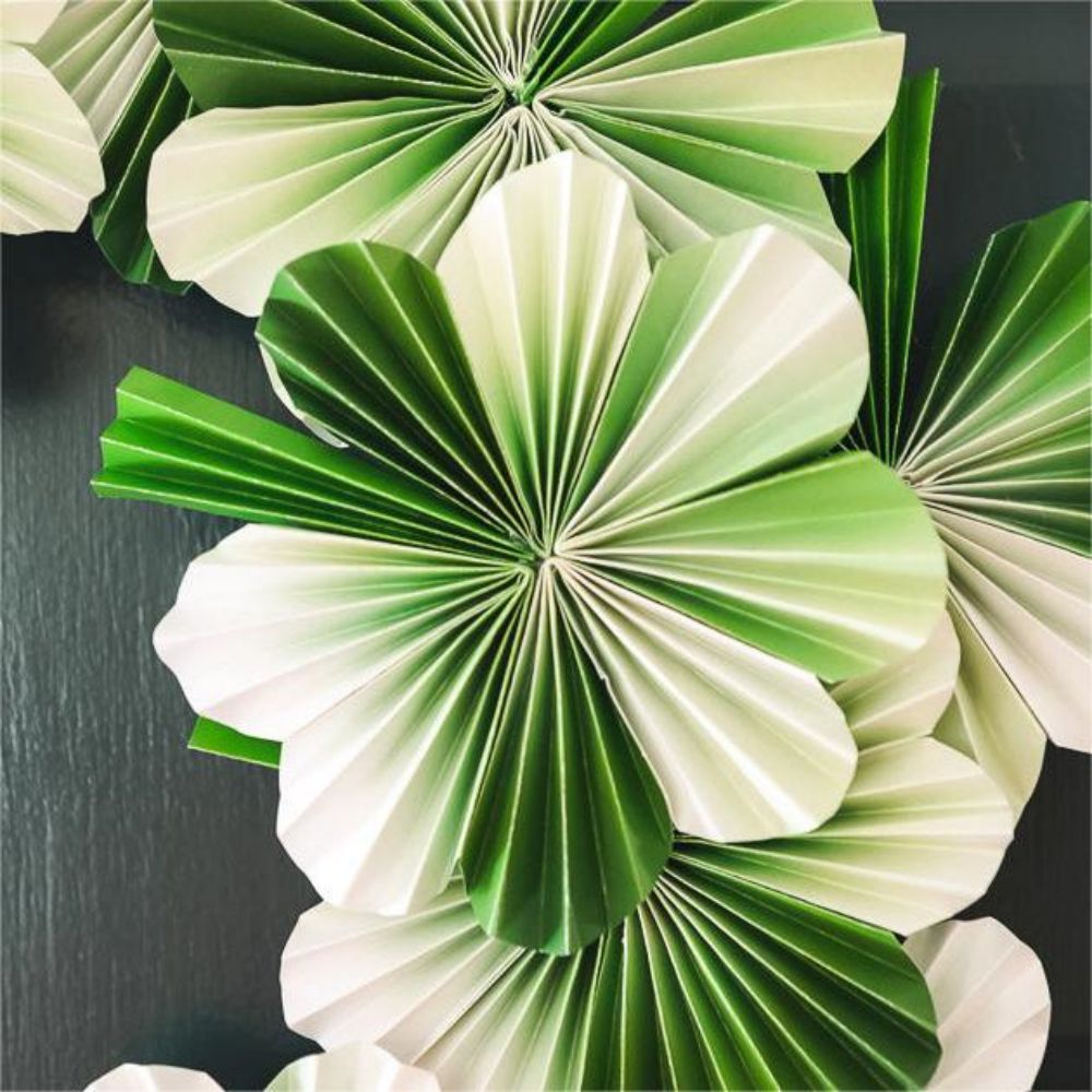 Handmade DIY Accordion St. Patrick's Day Wreath Green Gradient Wreath Crafts