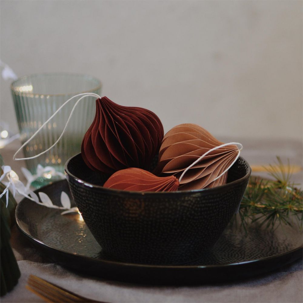 Natural Drops Paper Decoration Christmas Paper Balls Honeycomb Decorations 3pcs