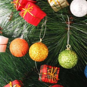 Christmas Ornaments Customized Multi-Color Foam Ball Ornaments Supplier