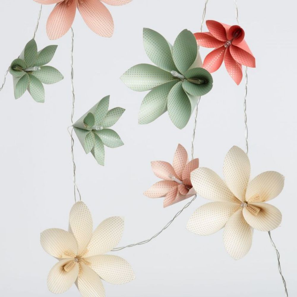 Origami Flowers LED Lights Battery Operated String Lights Supplier