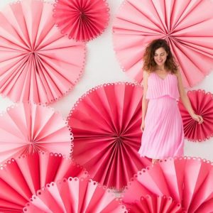 Giant Paper Fans Web 0001