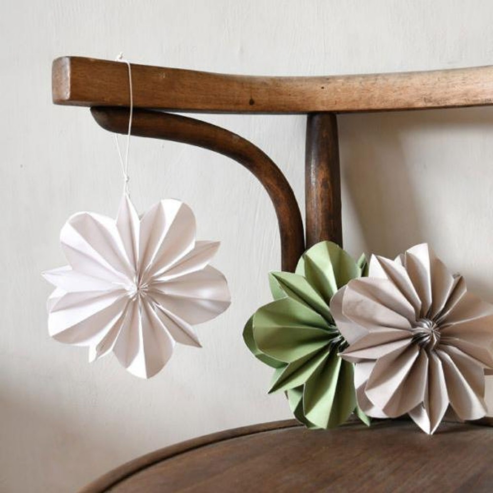 Storefactory-Papierdekoration-Blomdal-Green-Flower.1587594_3