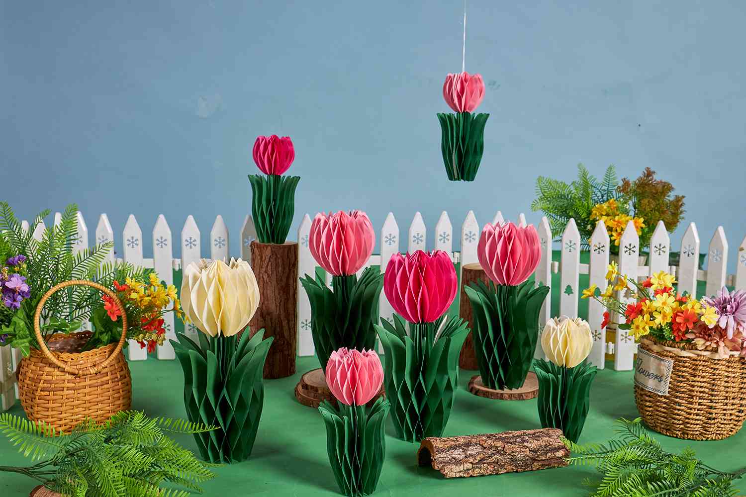 leading manufacturer specializing in wholesale paper decorations