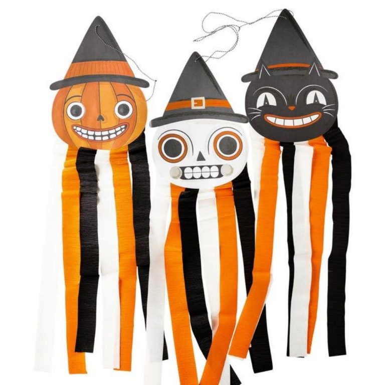 Vintage Halloween Hanging Characters (3)