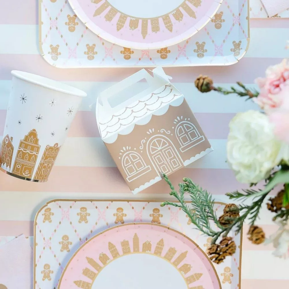  gingerbread house treat boxes- sunbeauty party supplies