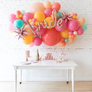 Bright Bloom Bride Background Garland Balloon Distributor