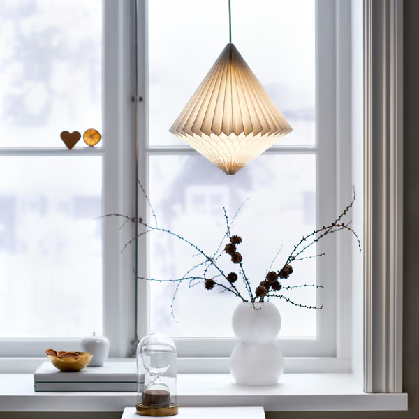 Paper Lamp shade diamond shaped white