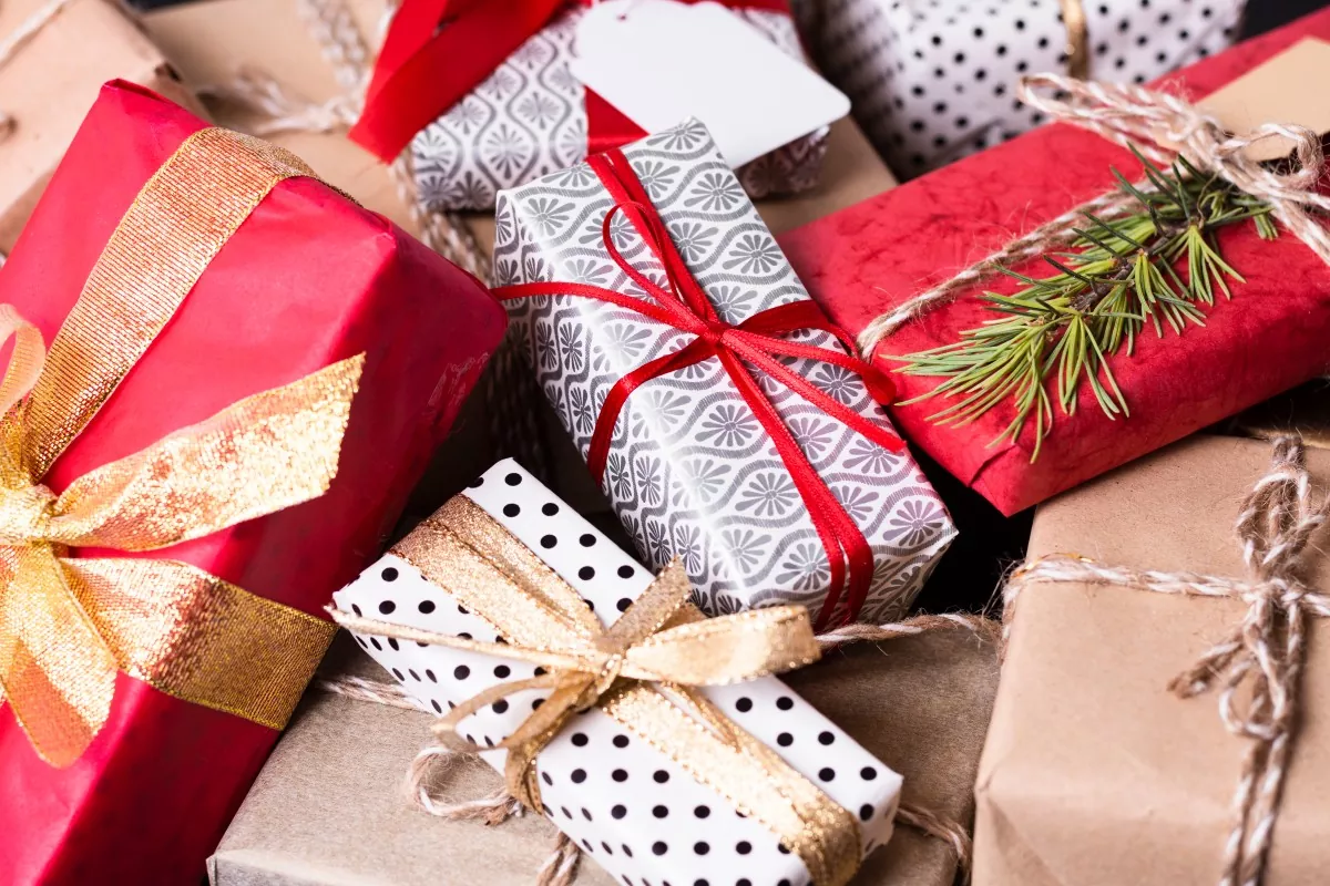 Personalized party favors are more than simply tiny gifts-different-colorful-christmas-gifts