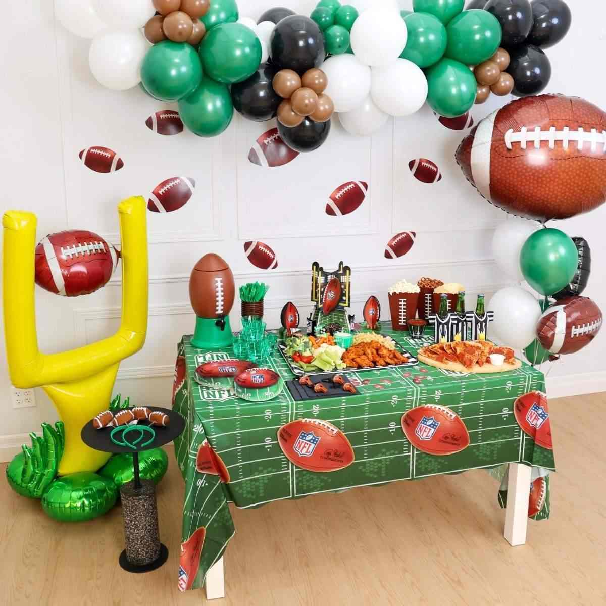 AMSCAN CA Superbowl NFL Super Bowl Party Table Decorating Kit, 6 Count Soccer-Themed Party Supplies