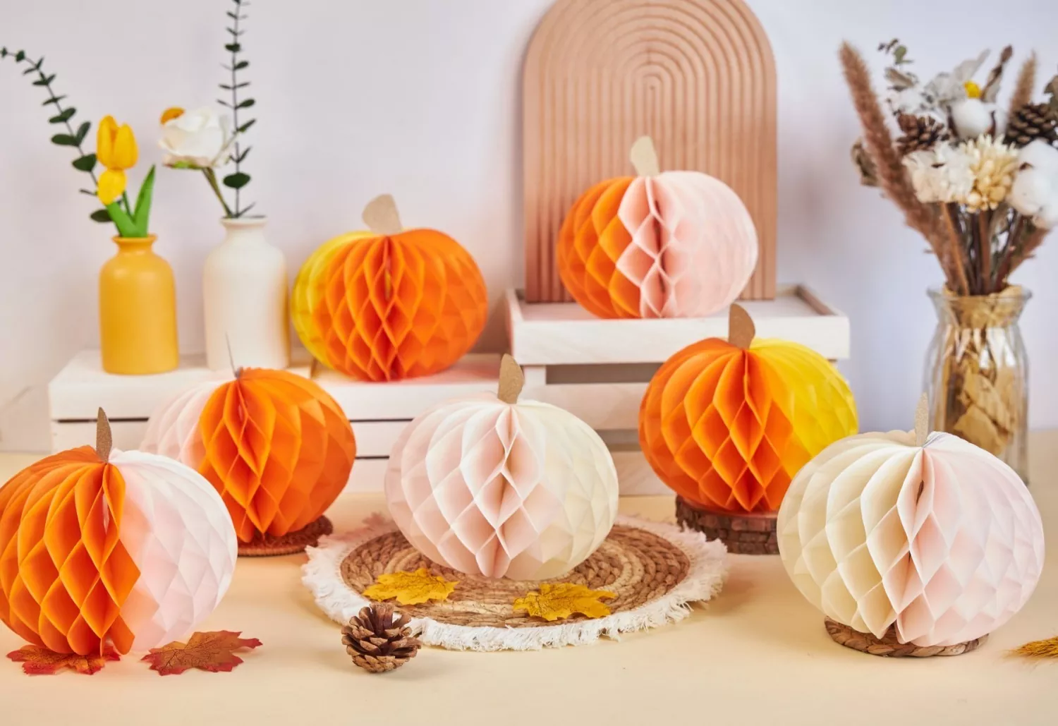 Fall honeycomb paper pumpkin table decorations